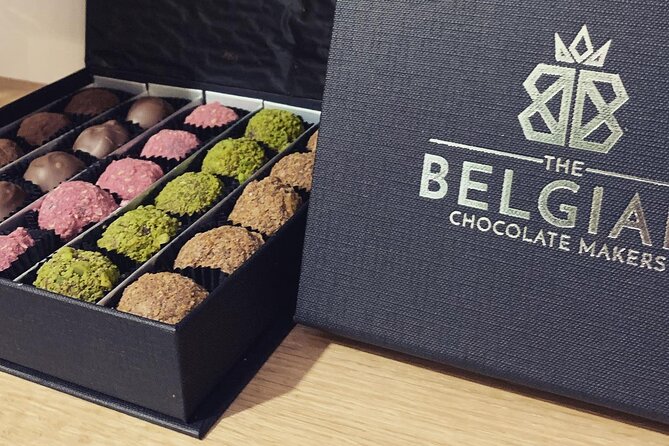 1.5h Belgian Chocolate Workshop in Brussels (bean to bar) - Starting with a raw cacao bean in central Brussels