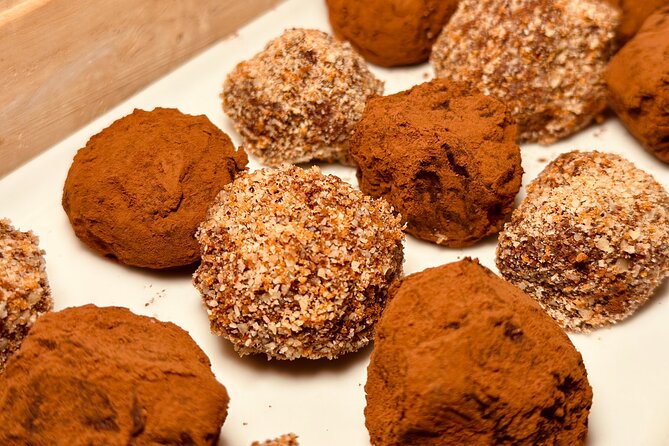 1.5h Hands on Chocolate Workshop: Truffles & Tasting - Booking details, timing, and cancellation