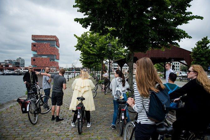 3-Hour Antwerp Bike Tour - Guides, group size, and the feel of the ride