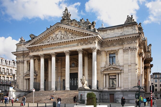 A Self-Guided Tour of Brussels: From Medieval to Modern Times - Mont des Arts, bells, gardens, and music