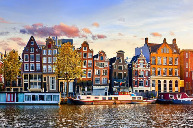 Amsterdam Day Trip from Brussels - The canal cruise is the best introduction