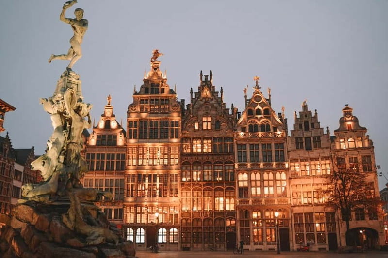 Antwerp: Dark Side of Antwerp Private Tour - A different view of the Red Light District
