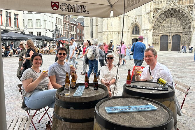 Antwerp: Food Walking Tour with 5 Tastings - De Koninck beer at the final café