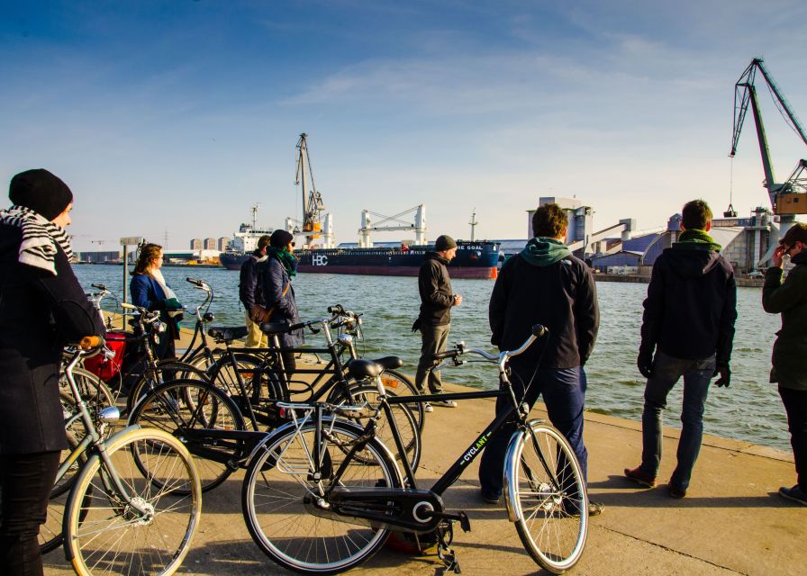 Antwerp: Guided Bike Tour - Groen Kwartier and the southern districts