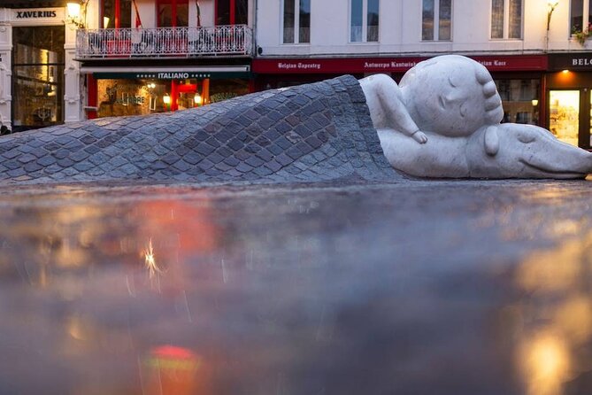 Antwerp: Help the Lost Boy – Self-Guided Mystery Walk - Beginning the search on Groenplaats