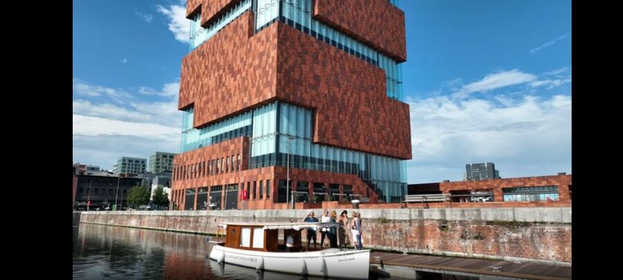 Antwerp: Private Old Harbour Boat Tour Incl. Drinks & Snacks - The 1918 Notarisboat Rien Elisabeth
