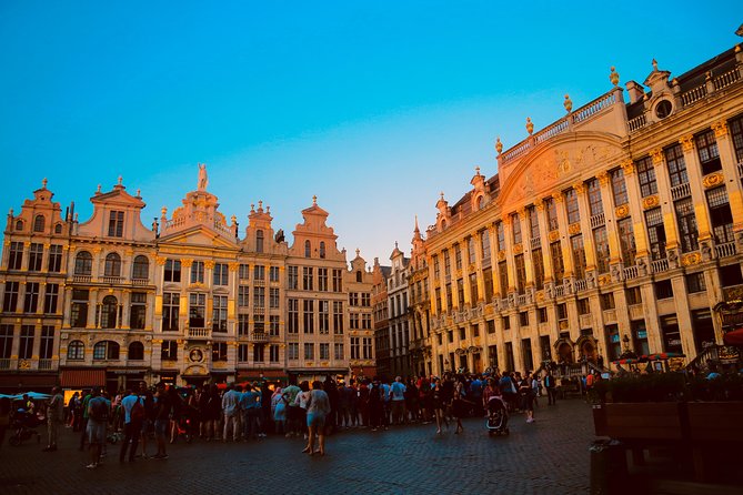 Architecture Tour of Brussels - BOZAR and the short look at modern culture