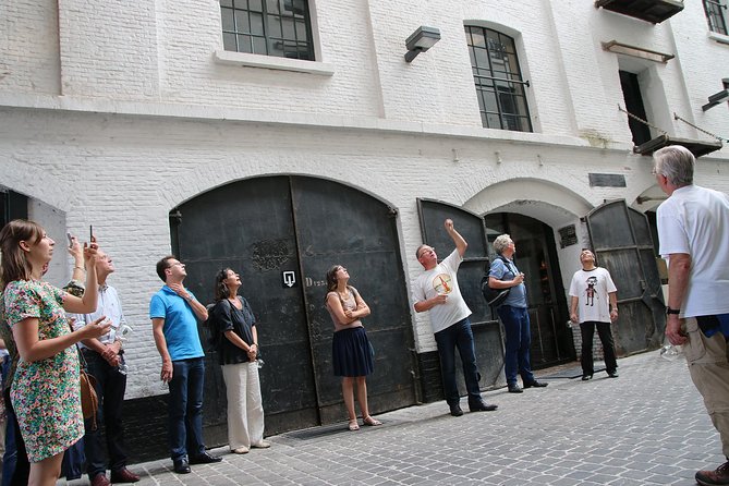 BeerWalk Antwerp (Dutch guide) - How much city history will you get?