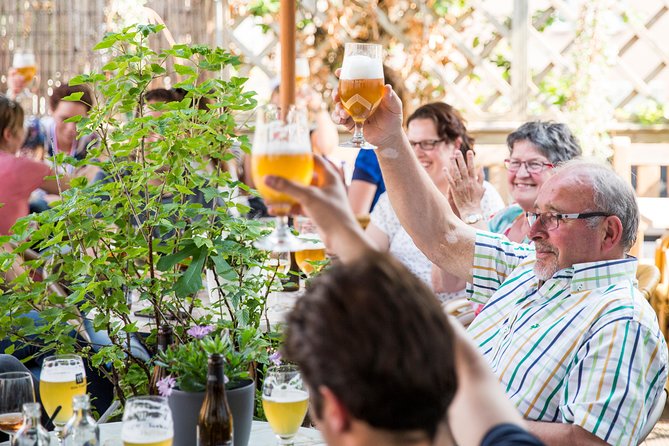 BeerWalk Bruges with Dutch Guide - Bourgogne Des Flandres and the taste of Bruges