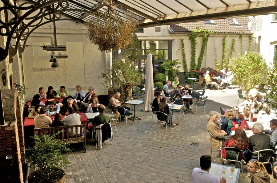 Bruges: 3-Hour Beer and Chocolate Tasting Private Tour - Who will get the most from this Bruges tour