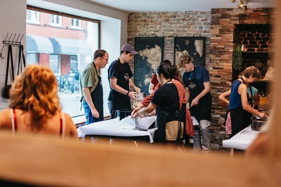 Bruges: Belgian Praline and Mendiants Chocolate Workshop - Who will enjoy this class most?