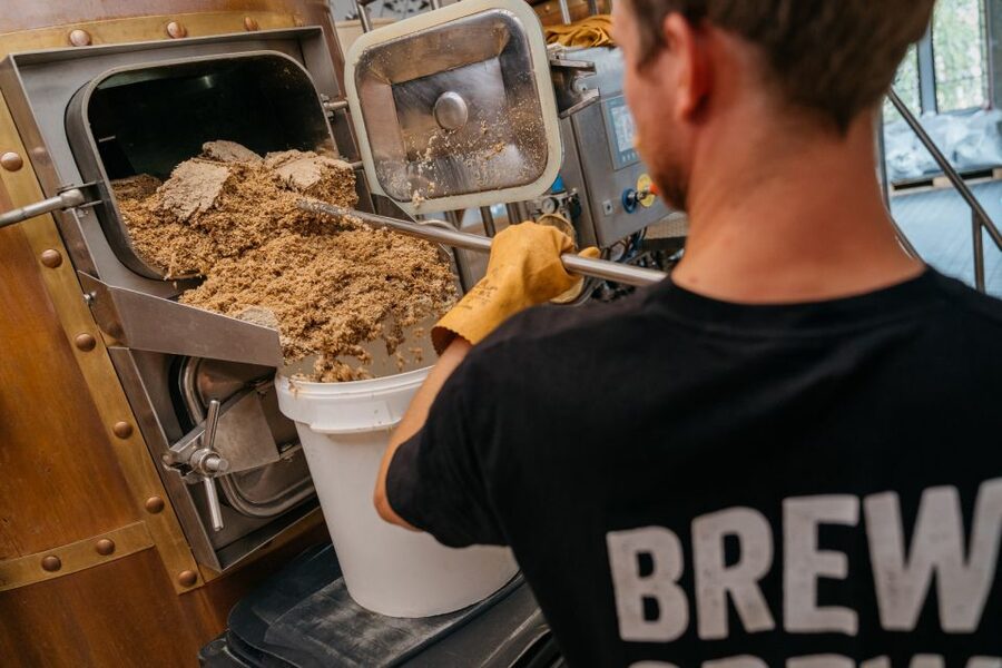 Bruges: Bourgogne des Flandres Brewery and Distillery Visit - Who will enjoy this most?