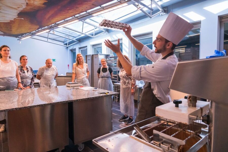 Bruges: Chocolate Making Workshop and Chocolate Museum Entry - Is $53 a fair price?