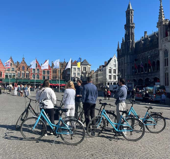 Bruges: City Highlights Bike Tour - The Beguinage: a quieter side of the city