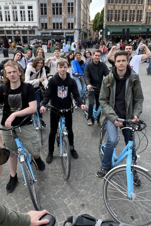 Bruges: City Highlights Bike Tour - The guides: stories matter more than a script
