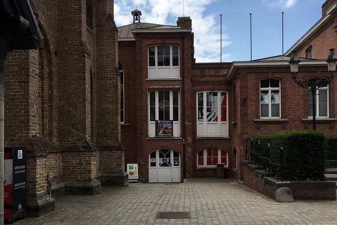 Bruges’ Legends and Hidden Treasures: A Self-Guided Audio Tour - Gruuthuse Palace and Old Saint John’s Hospital