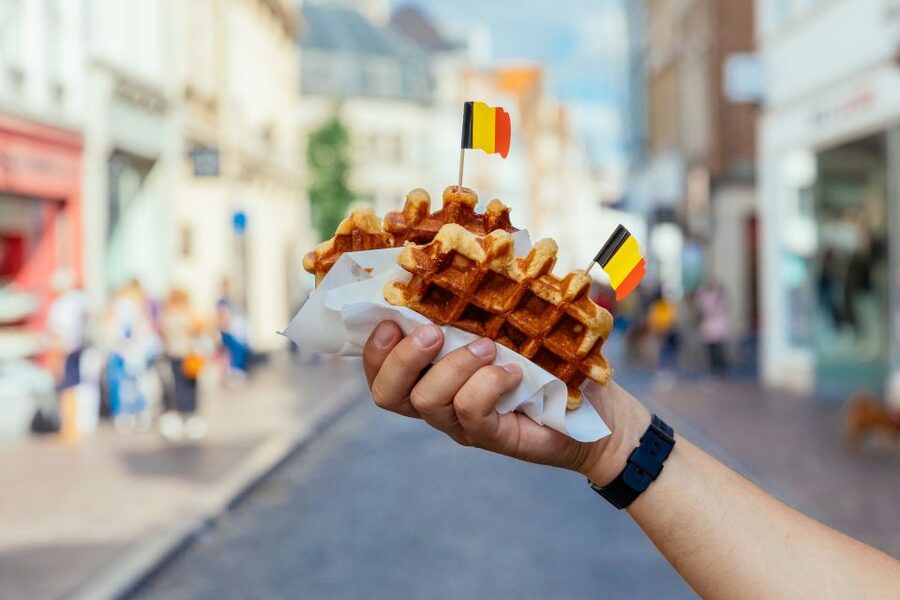 Bruges: Private Food Tour – 10 Tastings with Locals - Starting outside Kruidvat and finding your bearings