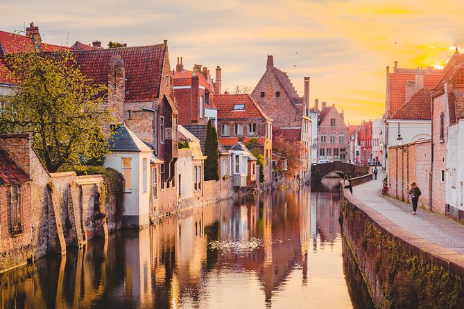 Bruges Scavenger Hunt and Highlights Self Guided Audio Tour - The Church of Our Lady and a major Bruges landmark