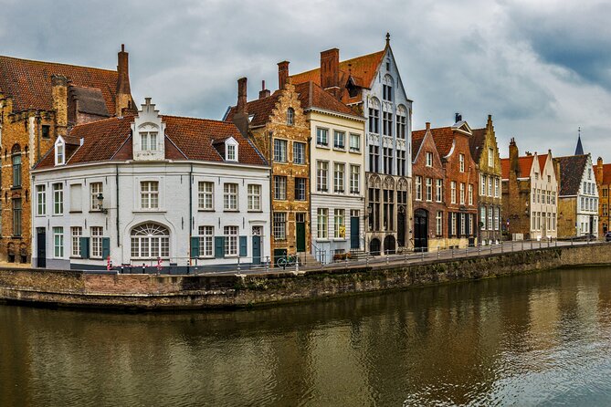 Bruges Scavenger Hunt and Highlights Self Guided Audio Tour - Starting at Jan Van Eyck Square