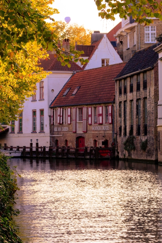 Bruges: Walking Tour, Canal Boat Trip w/Beer Tasting Option - Why the boat trip is worth repeating the route