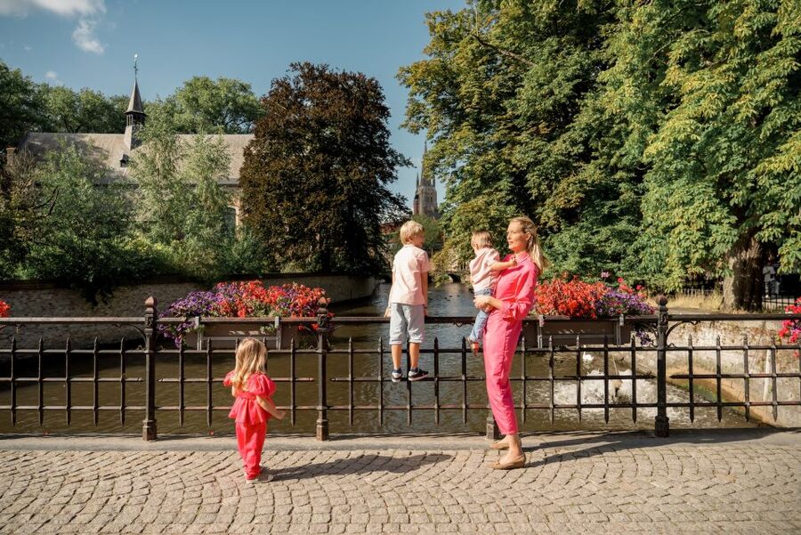 Bruges : Your private 30min. photoshoot in the medieval city - Thirty minutes of guided photography around Bruges