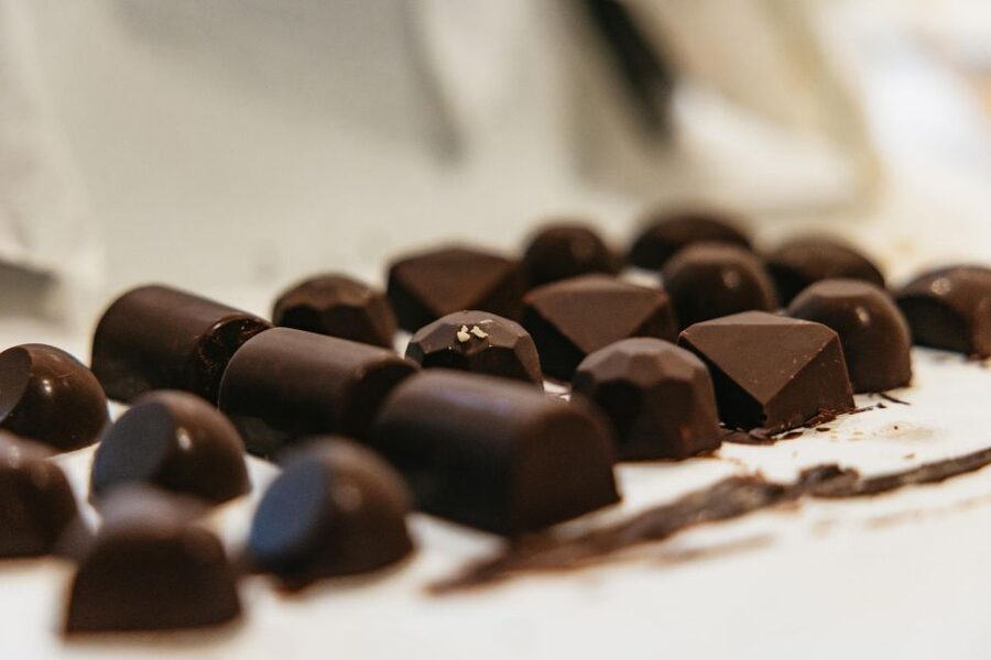 Brussels: 2.5-Hour Belgian Chocolate Making Workshop - Tempering chocolate is the heart of the class