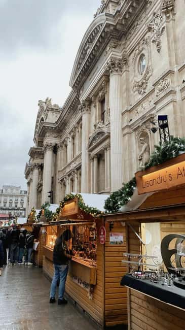 Brussels: 2-Hour Walking Tour of the Historic Center with a Local Guide - Key details at a glance