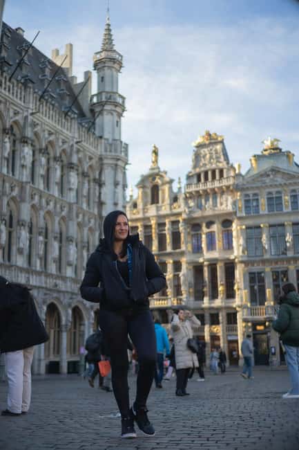Brussels: 2-Hour Walking Tour of the Historic Center with a Local Guide - Starting beneath Brussels City Hall