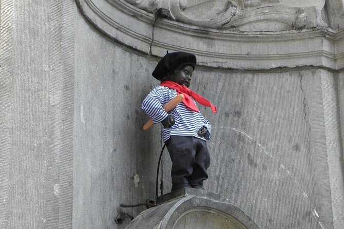 Brussels 2-Hours Walking Tour: Must-See Highlights in the Center - The Museum Quarter in a ten-minute window