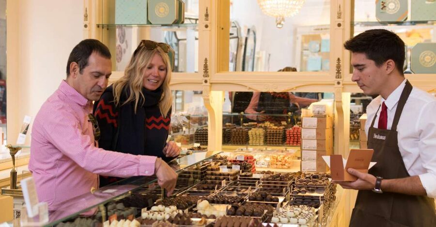 Brussels: Belgian Chocolate Tasting Tour - Starting beside Brussels City Hall