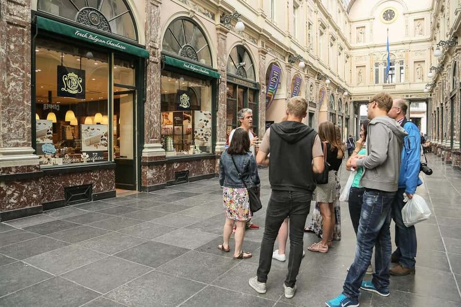 Brussels: Chocolate Appreciation and Tasting Walking Tour - Starting beneath the Royal Galleries of Saint Hubert