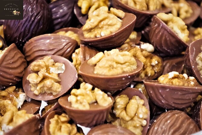 Brussels Chocolate Walking Tour and Workshop - Mary Chocolatier and the taste of Belgian pralines