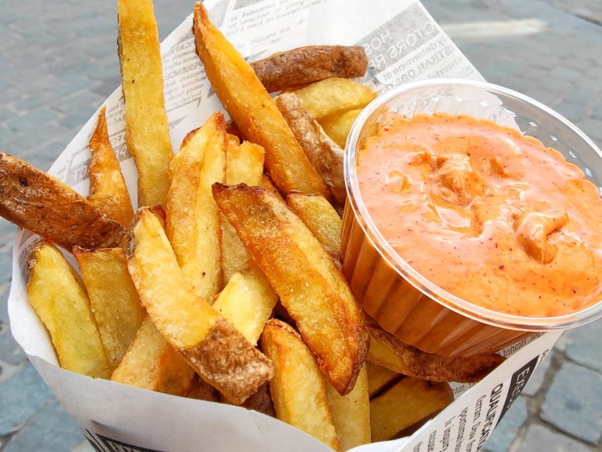 Brussels: City Center Guided Food Tour with Tastings - Walking, cobblestones, and the pace