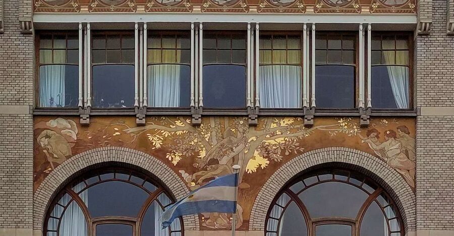 Brussels: Fall and Rise of Art-Nouveau Guided Tour - Why Saint-Gilles and Ixelles are the right places to study Art Nouveau
