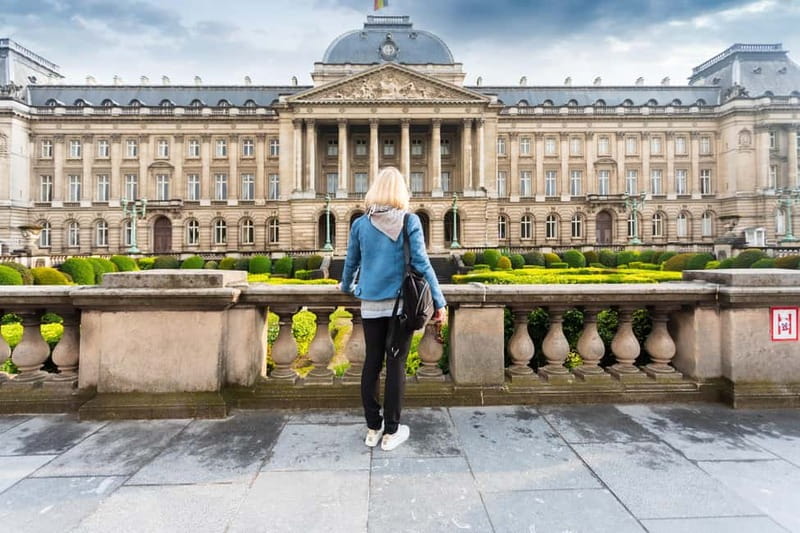Brussels: Highlights and Hidden Corners Private Guided Walk - Grand Place, the city’s grand pause