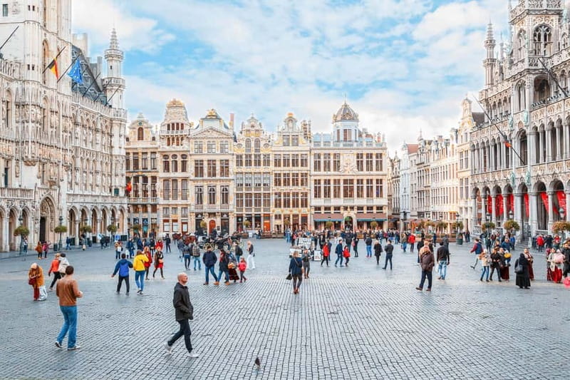 Brussels: Highlights and Hidden Corners Private Guided Walk - Place Saint-Jean, Manneken Pis, and Marché aux Fromages