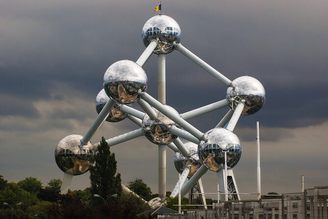 Brussels Highlights Walking and Bus Tour w/ Waffle - Timing, walking, and group size