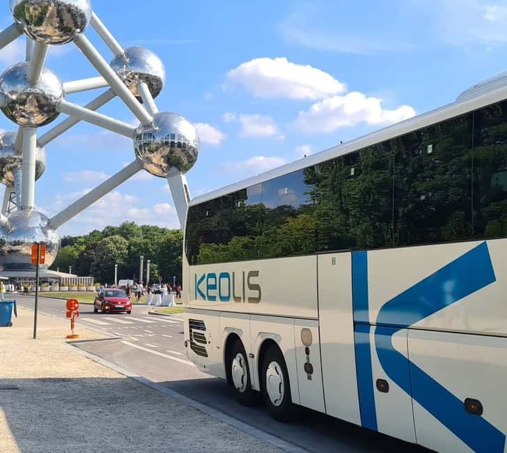 Brussels Highlights: Walking & Bus Tour with Waffle Tasting - The coach ride through royal Brussels
