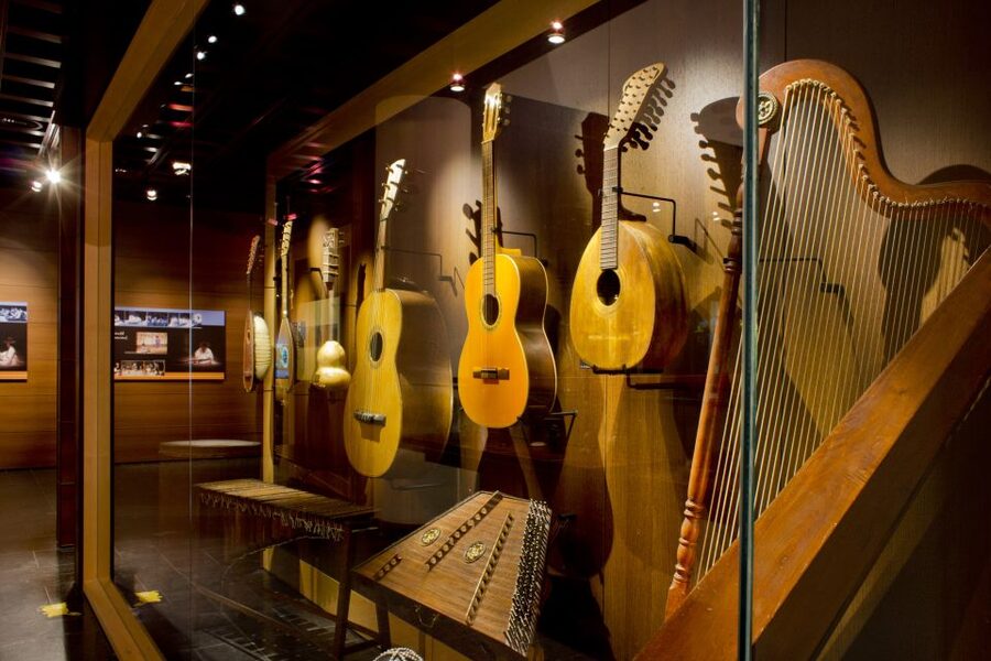 Brussels: Musical Instruments Museum Entry Ticket - Is the $17 admission good value?