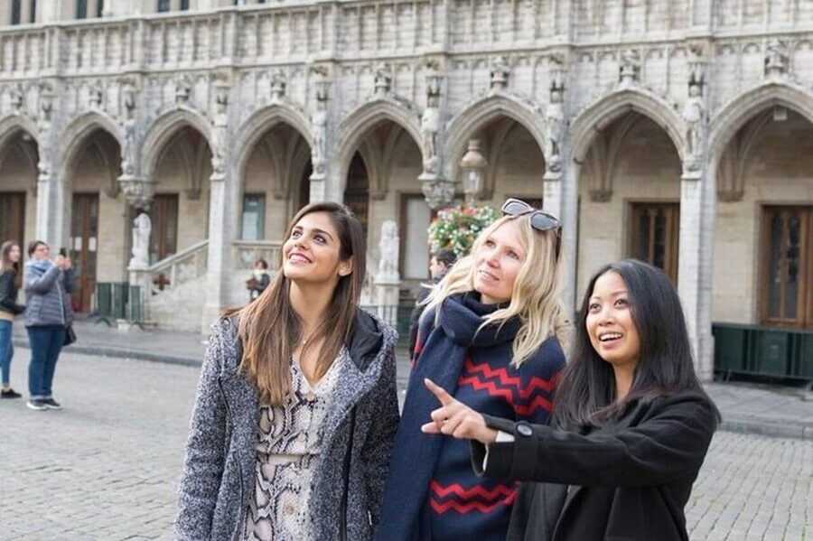 Brussels Must-See Attractions Walking Tour - Saint Nicholas Church and the first city stories