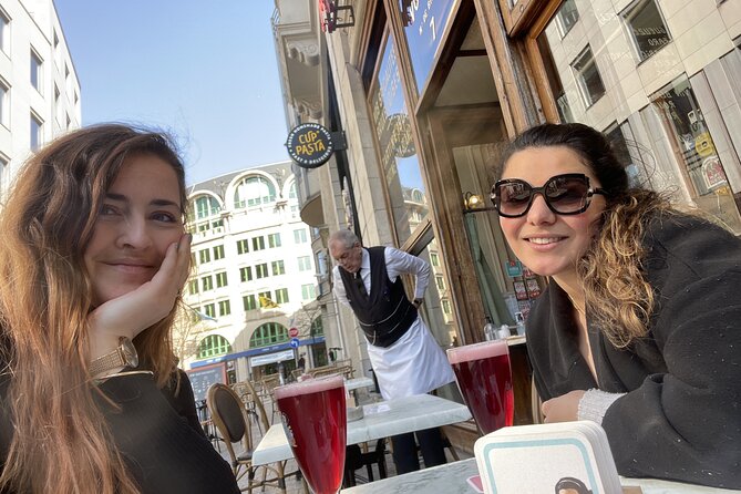 Brussels Old Town & Beer Secrets: Self-Guided Puzzle Walk - Place de la Bourse and the Belgian Brewers Museum