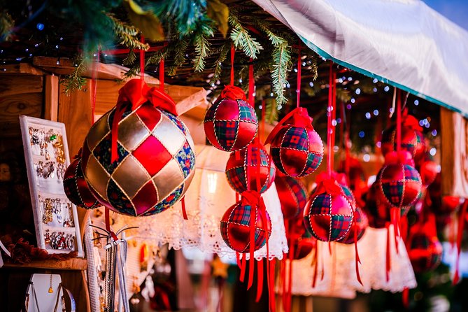 Brussels Private & Personalized Christmas Tour with a Local Guide - What the private format really gives you