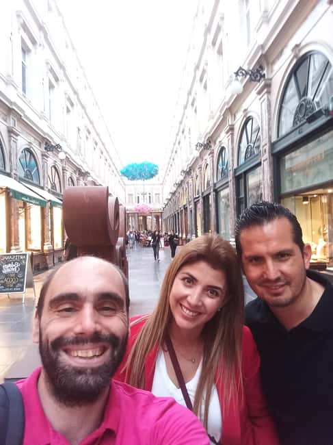 Brussels: Private Tour with a Local - A local introduction instead of a standard city tour