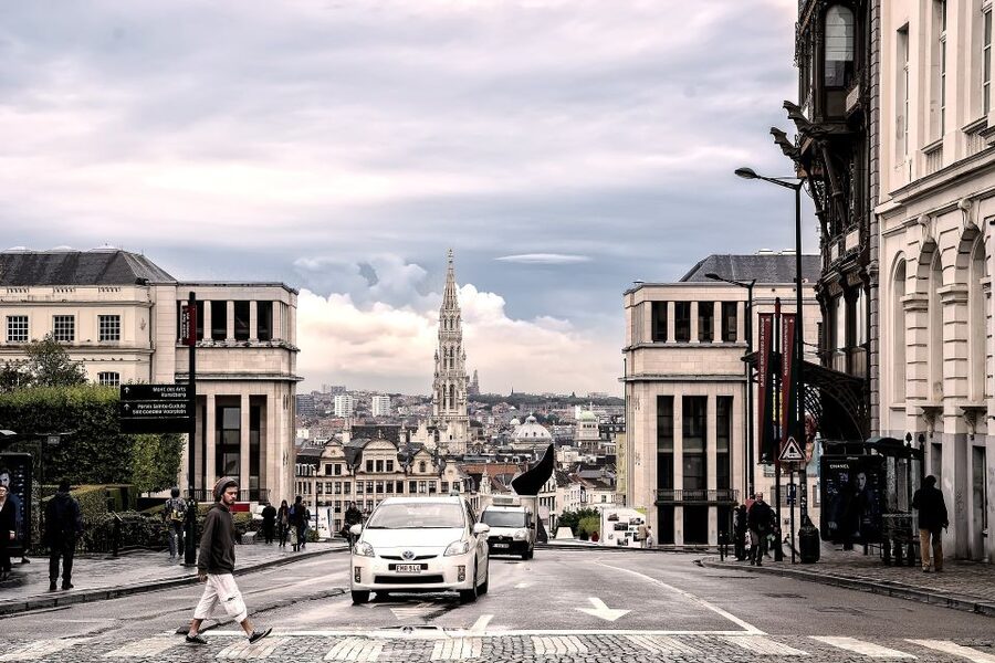 Brussels: Private Tour with a Local - The personal side of the experience