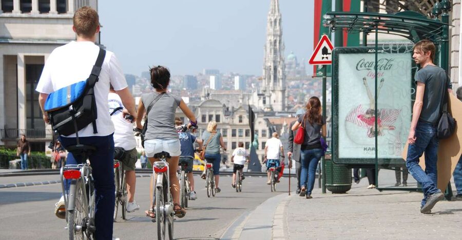 Brussels: Sightseeing Bike Tour - Starting at Grand Place and finding your bike