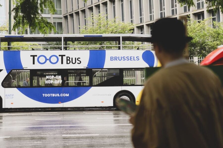 Brussels: Sightseeing Sunset Bus Tour - Comfort, Wi-Fi, and the condition of the bus