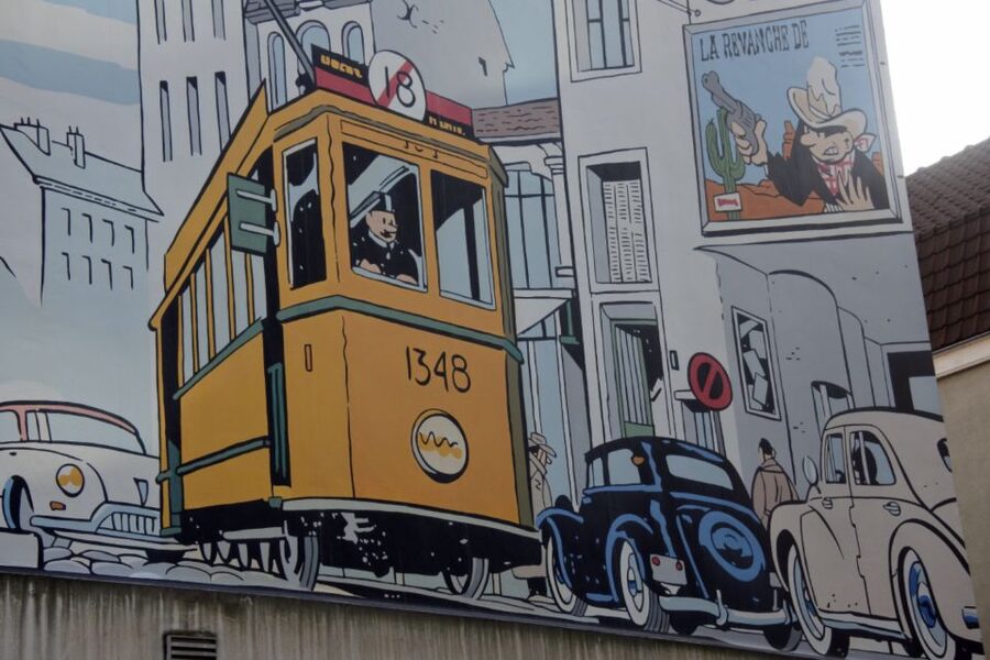 Brussels: The comic book walls walking tour - What the Guide Adds to the Murals