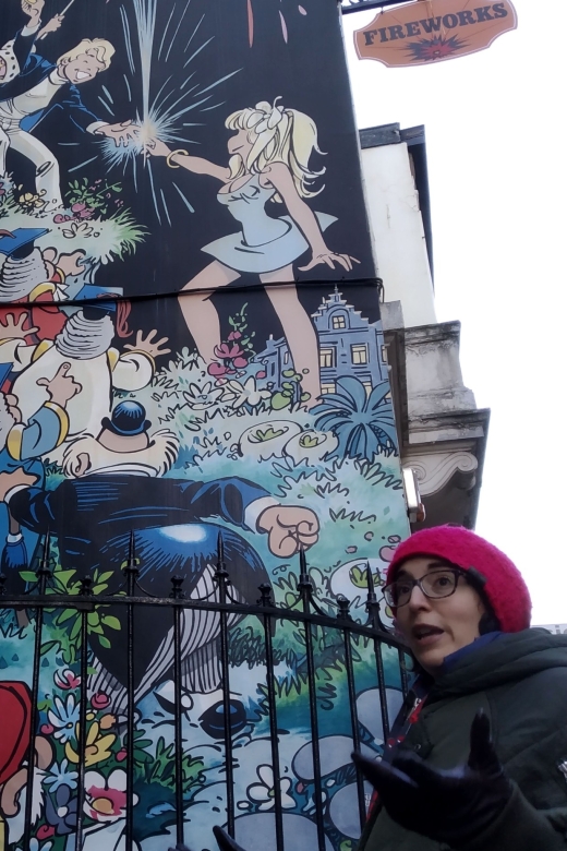 Brussels: The comic book walls walking tour - Spanish, English, and the Importance of Choosing Correctly