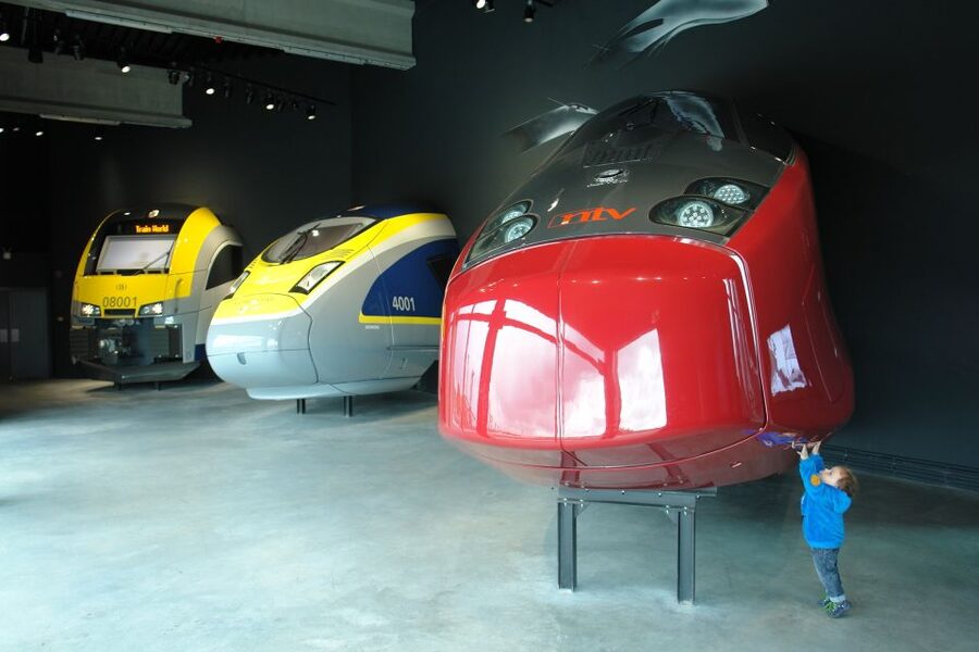 Brussels Train World Museum Entrance Ticket - The audio guide and language question
