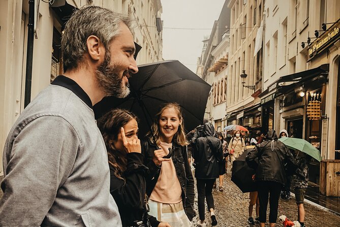 Brussels Walking and Tasting Tour (Beers,Chocolates&Fries/Waffle) - Grand Place, Brussels in one grand square